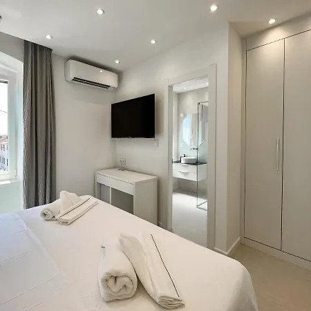 Casa de hóspedes Pont 4*