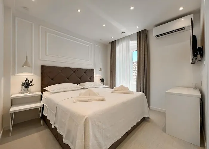 Pont Gæstehus 4*